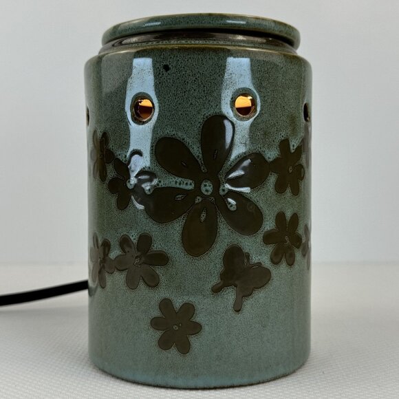Scentsy Metal Petal 26974 Electric Warmer Ceramic Floral Butterflies Green 6" - Picture 1 of 16